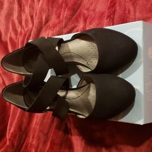 Black Life Stride Wedges, size 7M